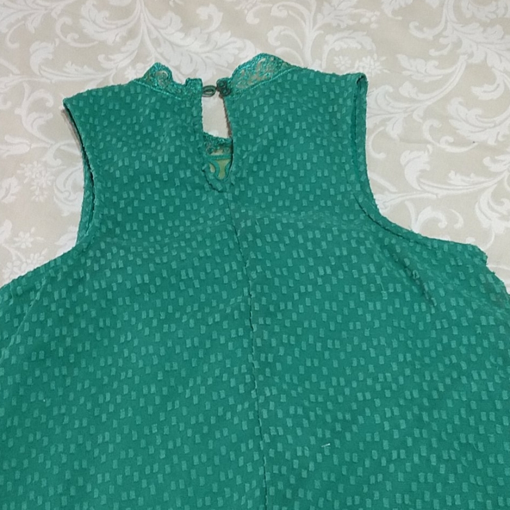 Girls top - Picture 2 of 3